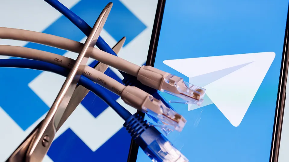 В марте месячная аудитория мессенджера превысила 94 млн человек, но структура трафика изменилась: входящий трафик снизился, а исходящий вырос. Значительная часть пользователей продолжает обходить ограничения с помощью VPN.