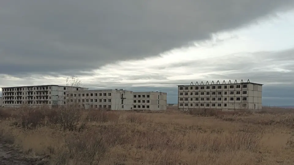 Число новорожденных в России в 2026 году вновь сократилось, обновив минимумы за более чем двести лет, тогда как власти, вкладывая триллионы рублей в демографические проекты и продвигая «традиционные ценности», не могут остановить естественную убыль населения.