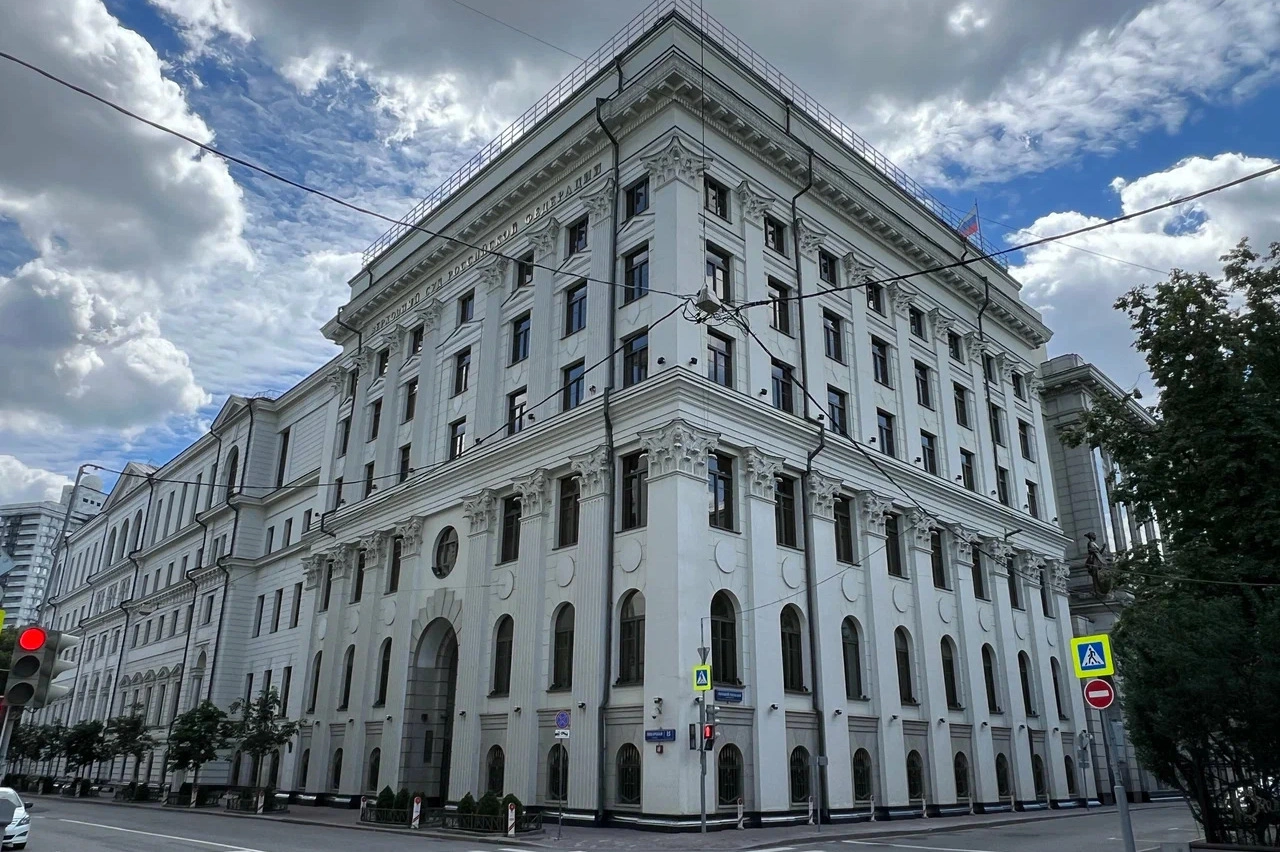 С сайта Судебного департамента при Верховном суде исчезла многолетняя судебная статистика, включая данные о преступности; раздел теперь помечен как «временно недоступен», а ранее публиковавшиеся сведения о работе судов и уголовной статистике удалить полностью.