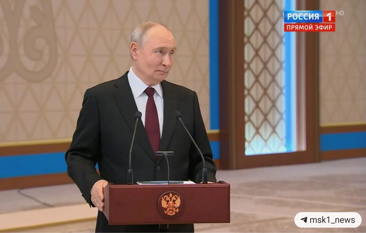 На встрече с журналистами президент оценил ситуацию на поле боя, отказался называть сроки окончания СВО, обвинил политику ЕС и раскритиковал западные СМИ.