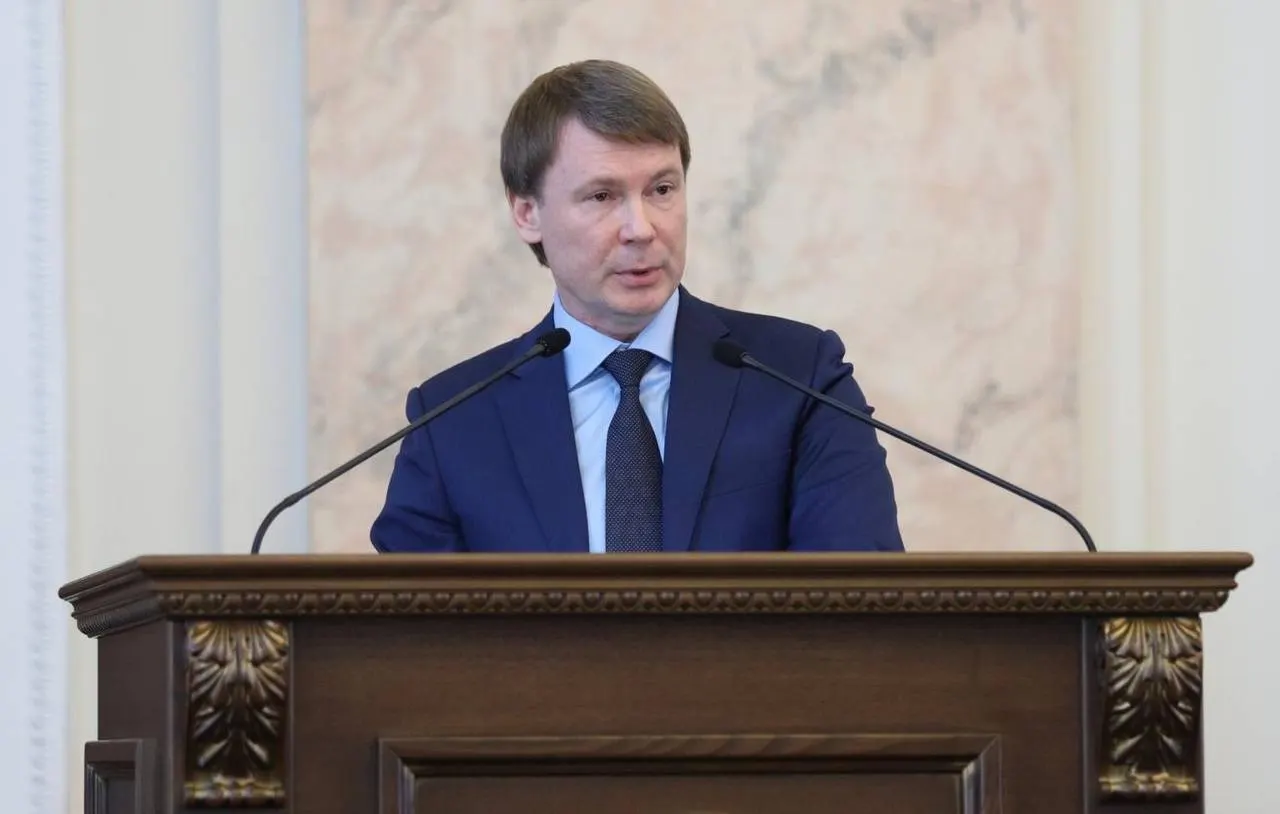 Компания, ранее принадлежавшая экс‑депутату ЗСК Алексею Сидюкову, передана в управление Росимущества после решения суда; изъяты активы на сумму более 81,5 млрд рублей.