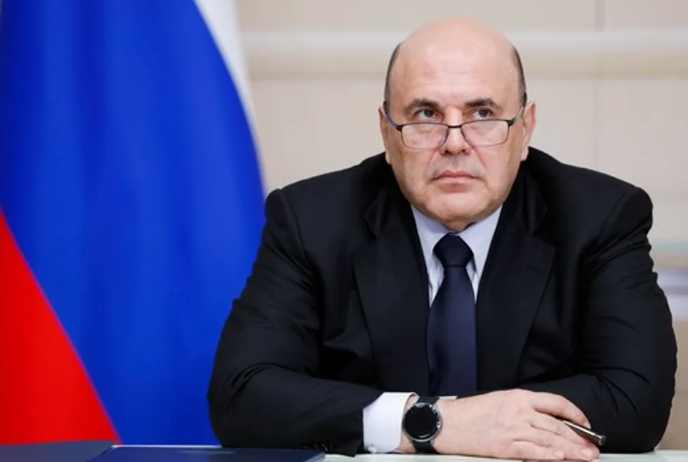 Согласно анализу утечек банковских данных, сестра премьер‑министра в 2022 году положила в российский банк 12 млрд рублей и получила около 1 млрд рублей только в виде процентов. Рассказываем, как это соотносится с официальными доходами и какие деловые и семейные связи всплывают в материалах расследований.