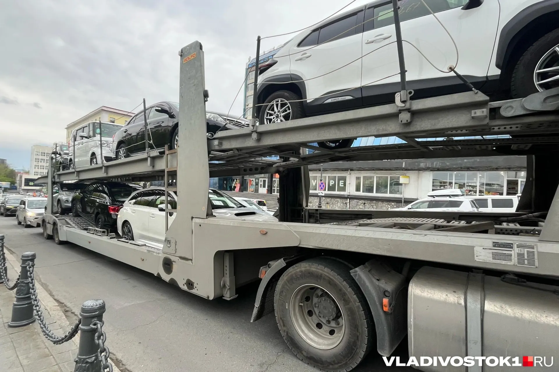 За январь—май 2026 года в ДФО оформили 152 410 автомобилей — это на 22,8% больше, чем годом ранее. Большая часть пришла через Владивостокскую таможню.