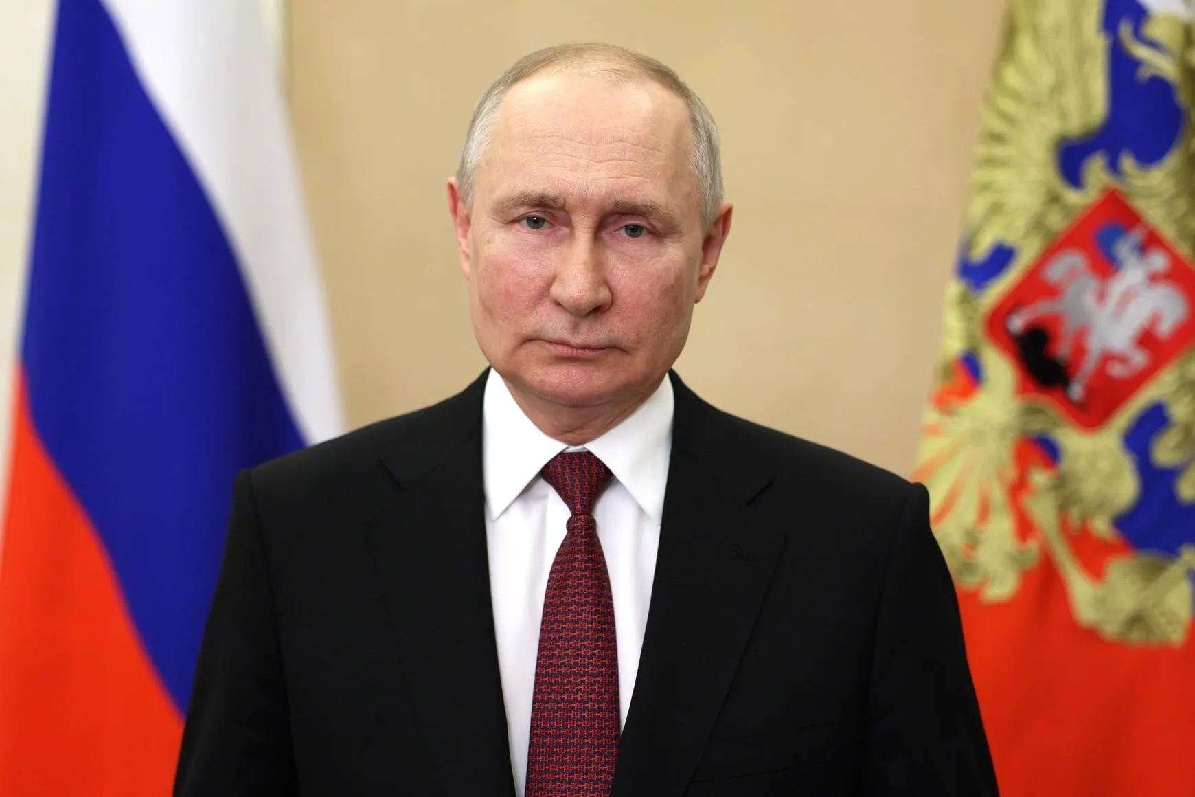 Указ подписан 12 июня: фонд получит право поддерживать дополнительные группы ветеранов, в том числе инвалидов, получивших ранения при отражении нападений и в приграничных регионах.