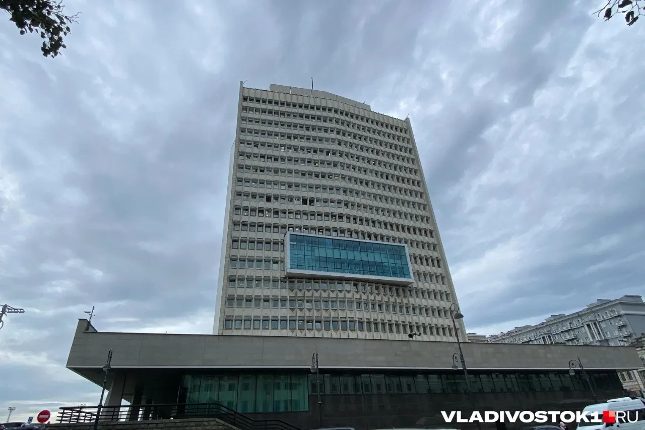 Власти региона ищут займы для покрытия дефицита краевого бюджета. Крупнейший аукцион предусматривает лимит до 5 млрд рублей, начальная стоимость закупки — 1,89 млрд на обслуживание кредита.