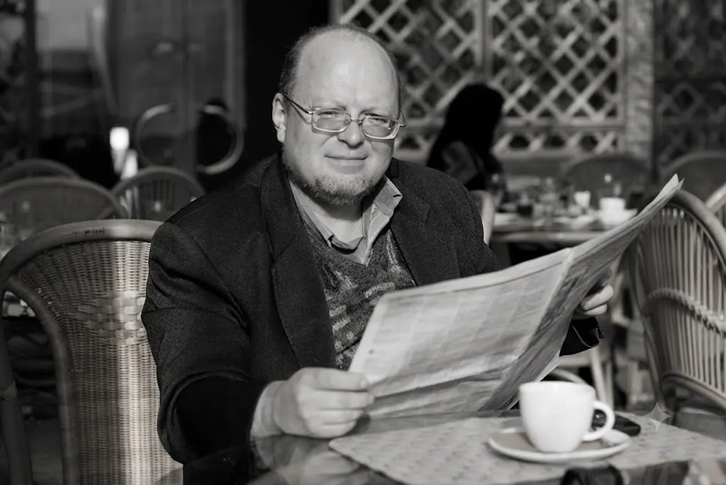 Сергей Мингазов скончался в 57 лет. Несмотря на тяжёлую стадию онкологического заболевания и перенесённые операции, суды отказывались приостанавливать уголовное дело о «фейках», возбужденное из‑за репостов о событиях в Буче.