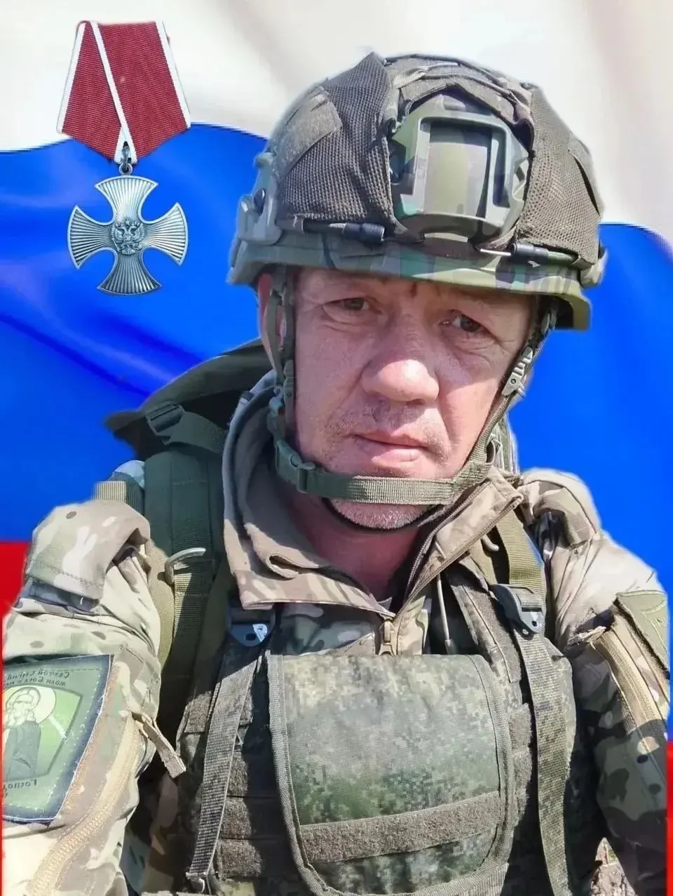 Сергей Бобыкин, 47 лет, подписал контракт в марте после семейной трагедии и погиб 20 апреля на территории Украины; ранее в разное время погибли его брат и племянник.