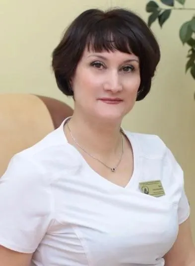 Следствие считает, что врач недооценила тяжесть послеродового осложнения: пациентке пришлось удалить матку, против главврача перинатального центра возбуждено уголовное дело.