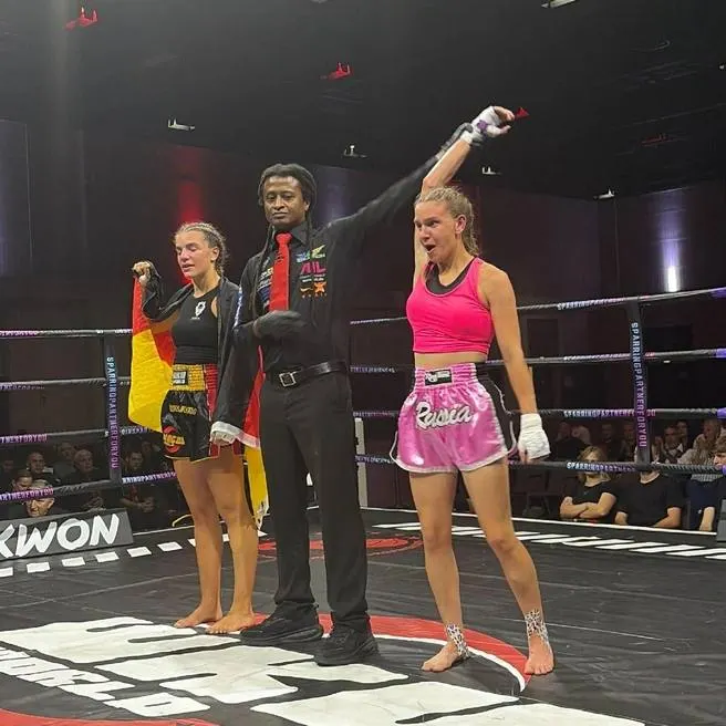 Юлия Абакумова стала чемпионкой Европы по кикбоксерингу в лоу-кике, а Владимир Гаврилов — двукратный чемпион мира в дисциплинах лайт-контакт и кик-лайт на чемпионате WKU в Берлине.