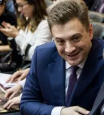 Камнев обратился к Минпромторгу с просьбой снизить стоимость LADA на внутреннем рынке, указав на более низкие цены за пределами страны, в частности в Беларуси.
