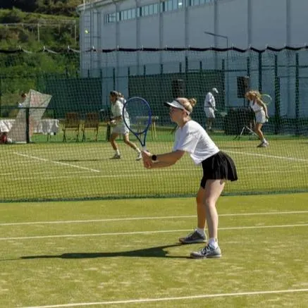 В клубе Match Point появились новые травяные корты, которые позволят проводить соревнования всероссийского уровня. Торжество открыло путь к тренировкам и региональным турнирам.