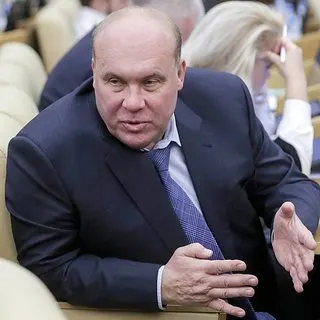 Госдума рассматривает идею установить памятную дату для участников специальной военной операции, возможно на последнее воскресенье марта.