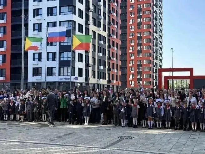 В Чите открылись два новых лицея: IT-лицей с математическим уклоном и лицей имени Георгия Жукова; к концу 2026 года планируется открыть ещё две школы.