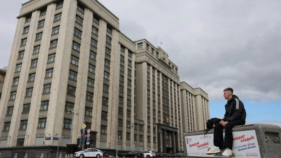 Оценка деклараций депутатов показывает рекордные суммы сбережений и сопоставимые с бюджетами регионов уровни дохода.
