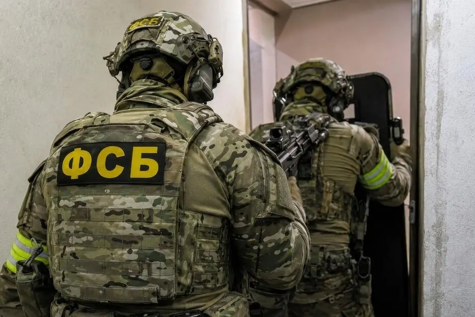 Правительство Хабаровского края расширило действие программы доступного арендного жилья в ДФО: теперь в неё добавлены сотрудники ФСБ; аренда составляет примерно треть рыночной цены, фонд насчитывает 2569 квартир.